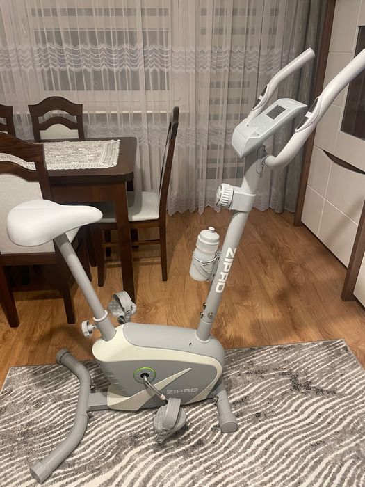 Rowerek do ćwiczeń domowych