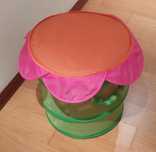 Cesto flor para arrumação brinquedos