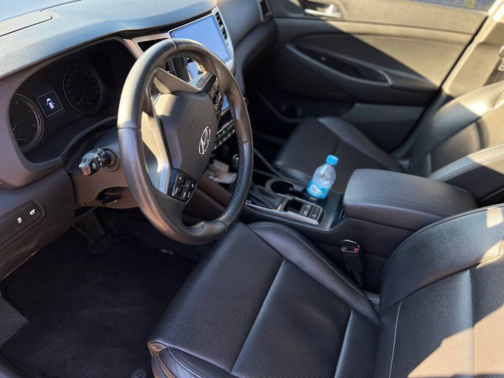 Продаю автомобиль Hyundai Tucson 2016