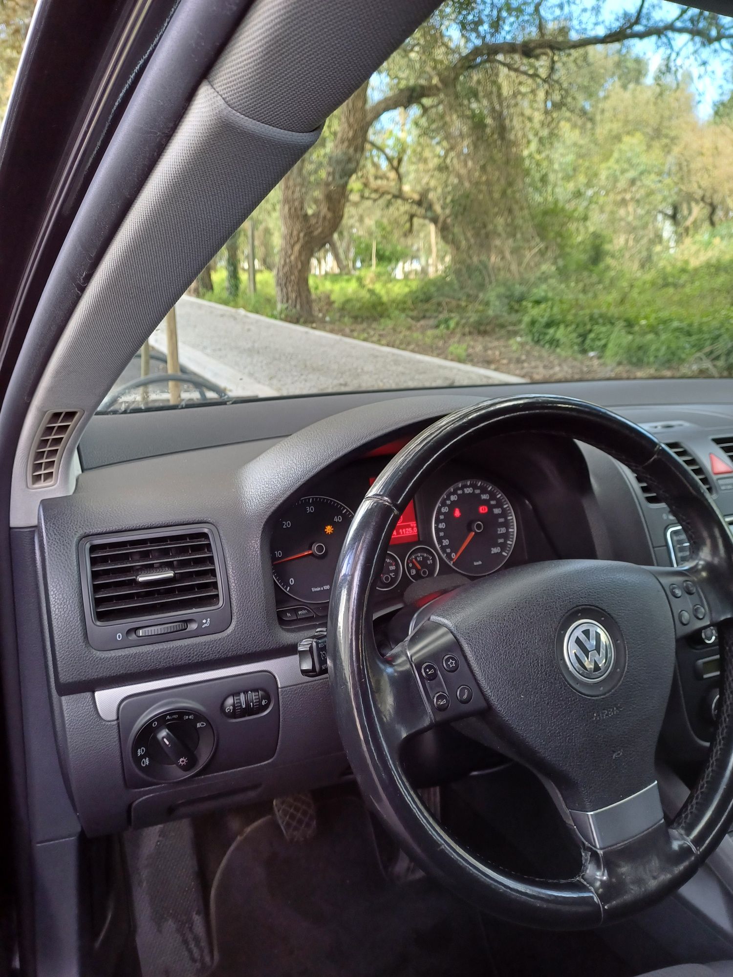 Carrinha VW Golf V 1.9 TDI Diesel - Oportunidade - Revisões e Extras