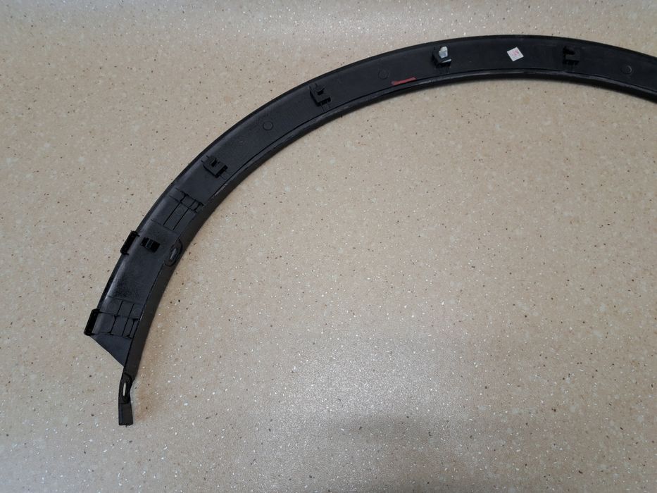 *SsangYong Tivoli listwa prawa przód Bardzo Ładna