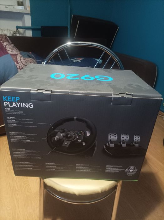Witam sprzedam kierownicę Logitech g920 + shifter