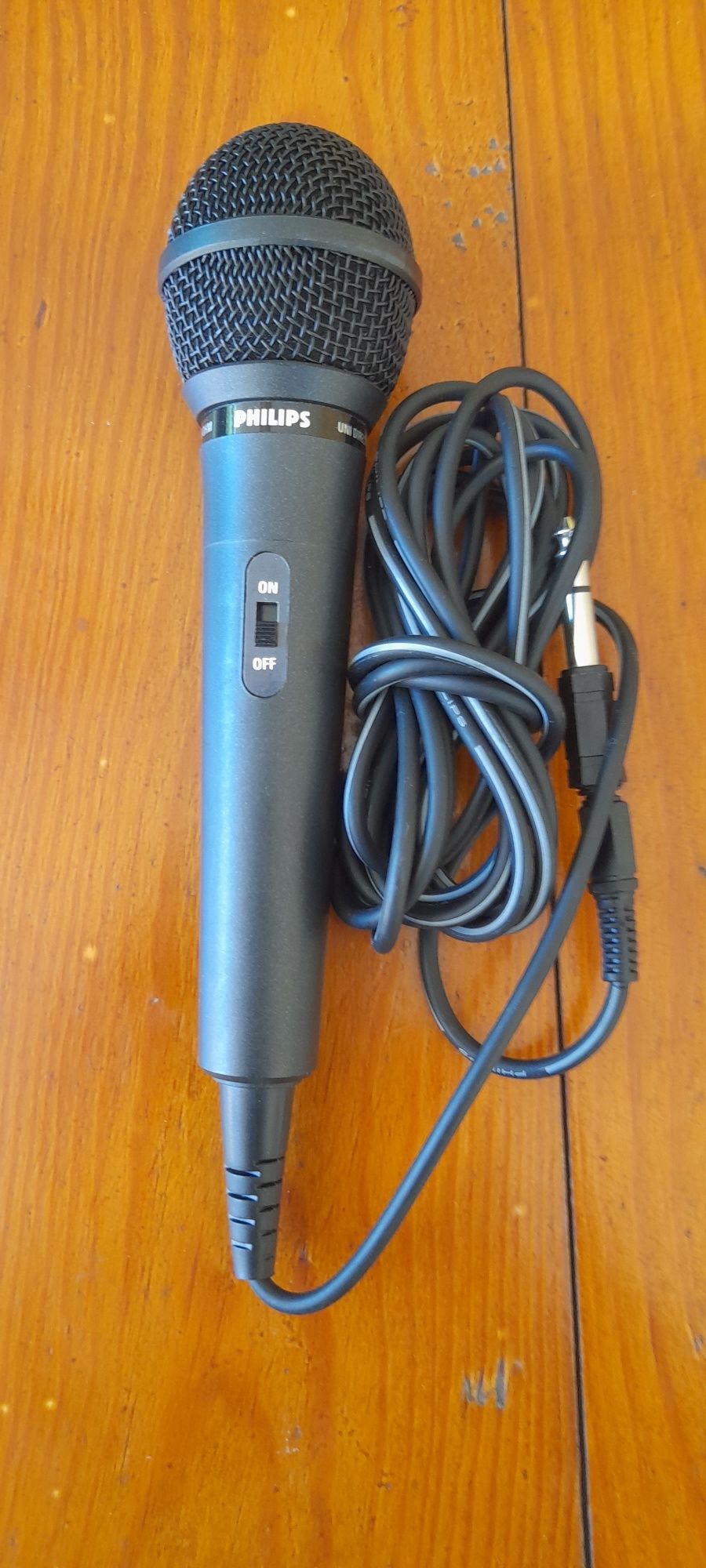 Продам вокальные микрофоны,радио систему  SHURE,AKG..