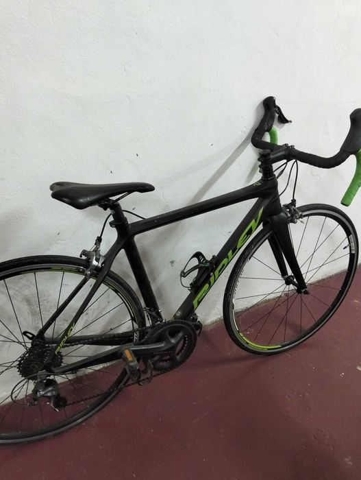 Bicicleta desporto (estrada)  como nova