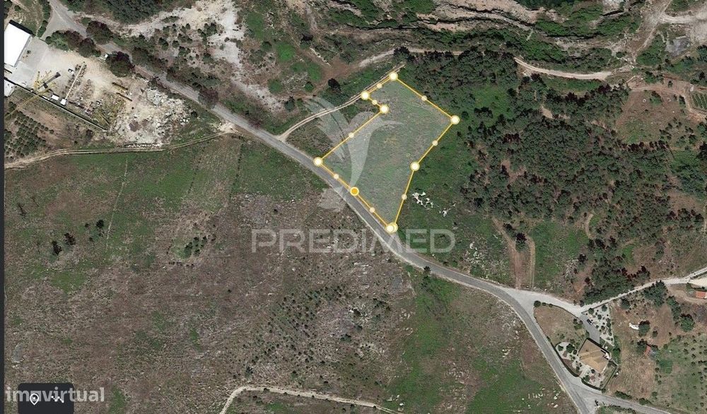 Vende terreno rustico com 4500m2