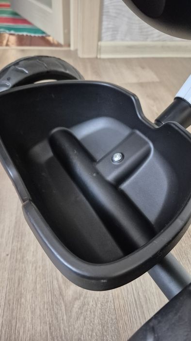 Триколісний дитячий велосипед Dallas білий 2-6 років