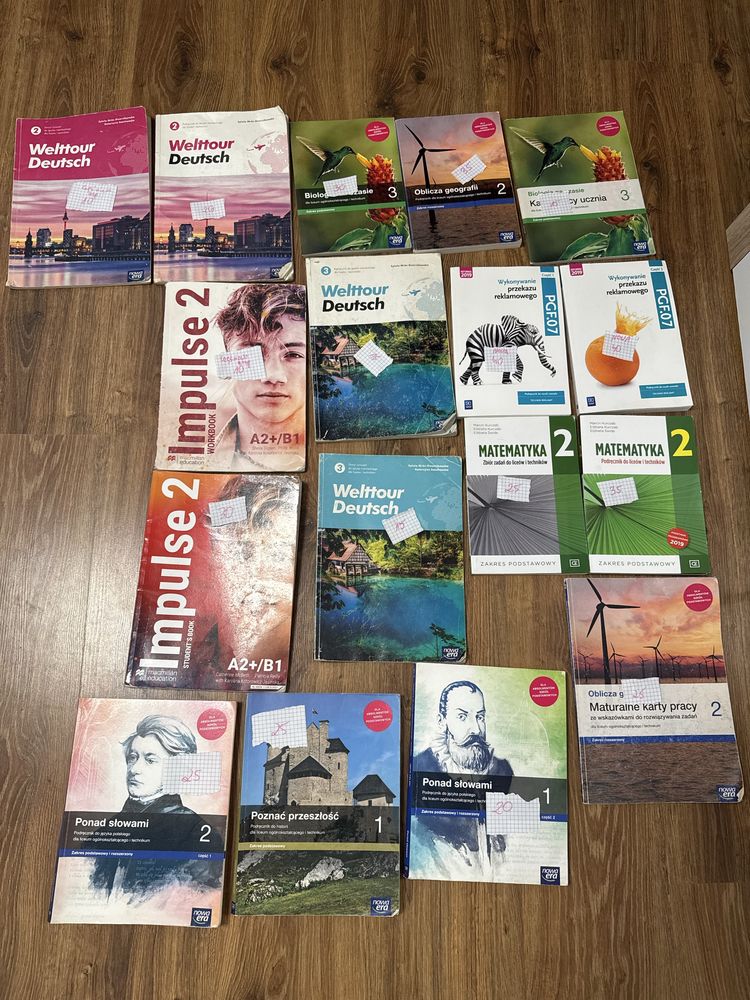 książki do liceum lub technikum
