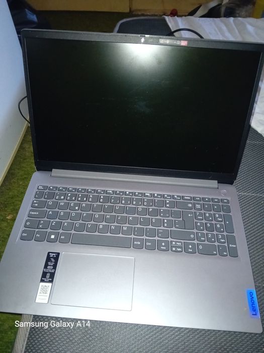 Portátil lenovo ideapad 1 (15",7)