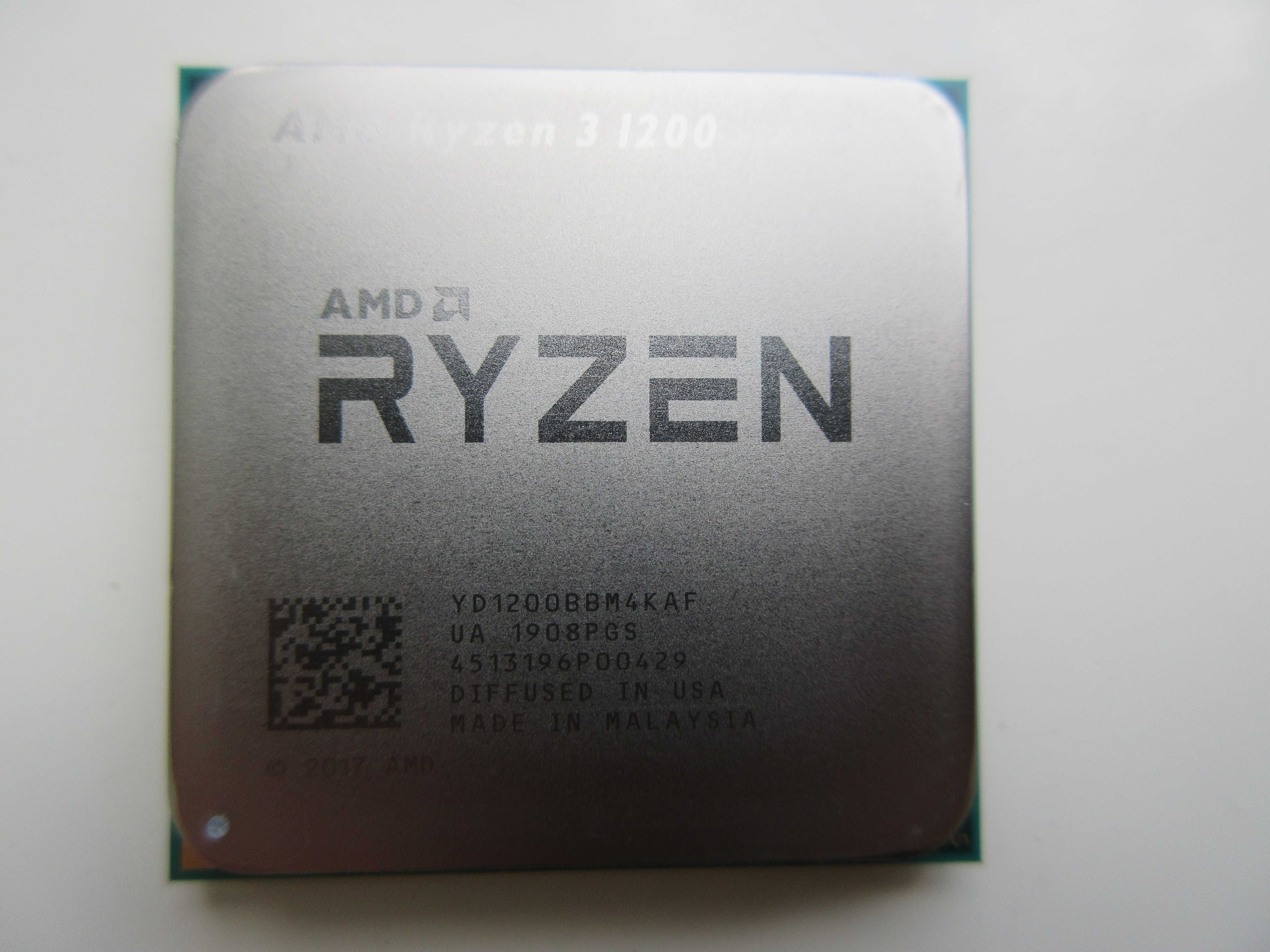 Procesor AMD Ryzen 1200AF z chłodzeniem - stan bdb