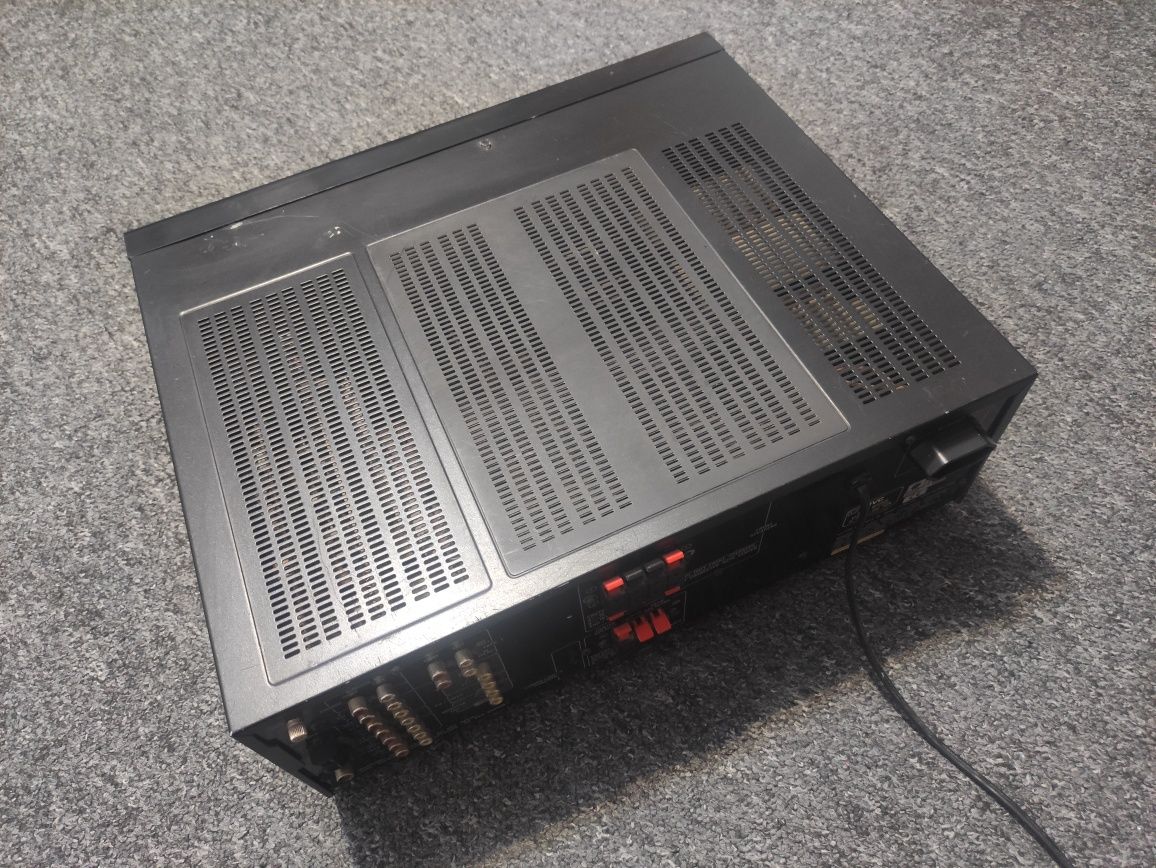Amplituner JVC RX-616R w dobrym stanie
