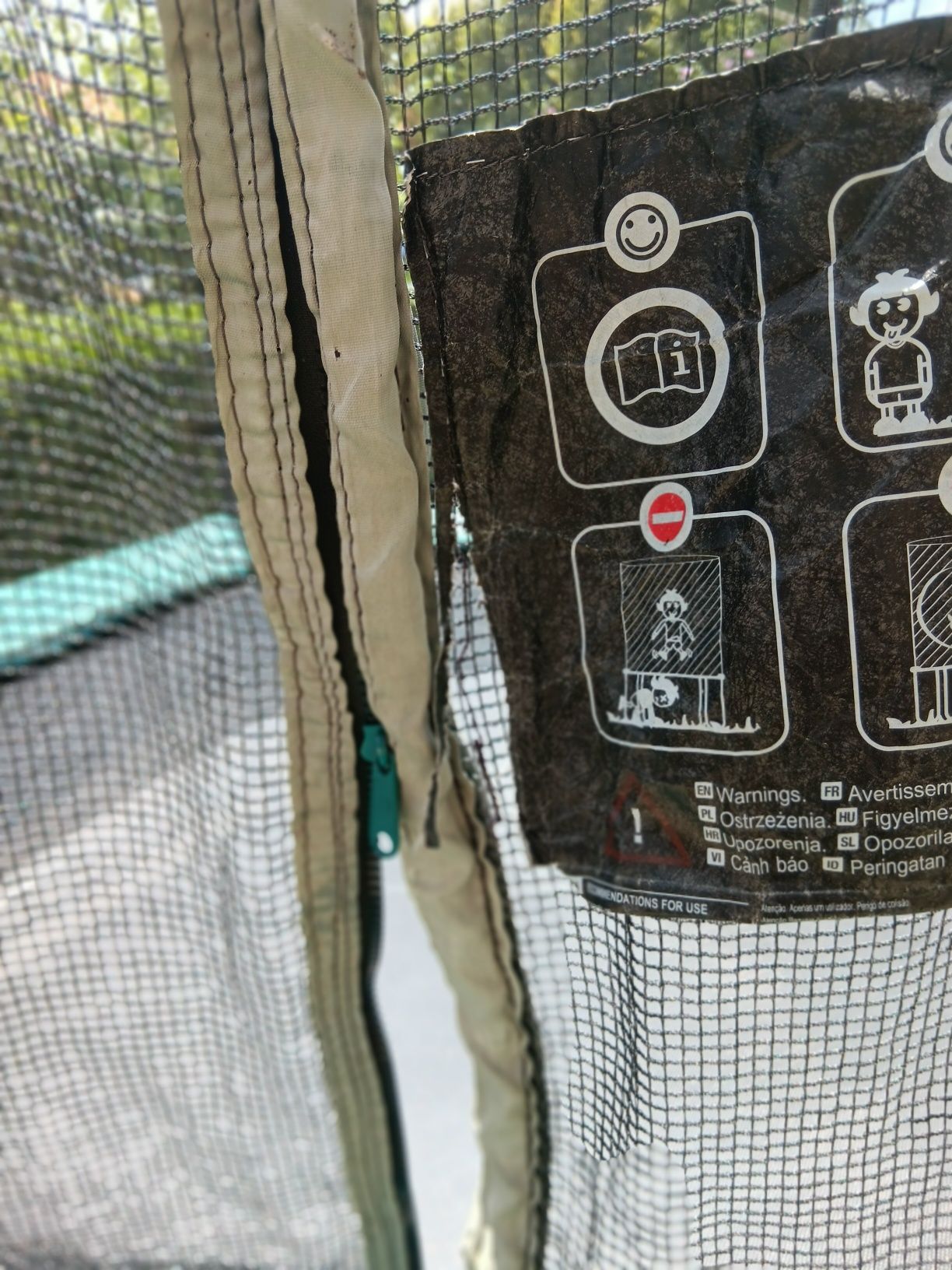 Vendo trampolim hexagonal 240