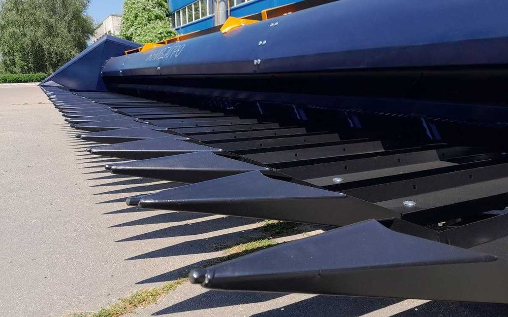 Жниварка соняшникова 7.4 метра