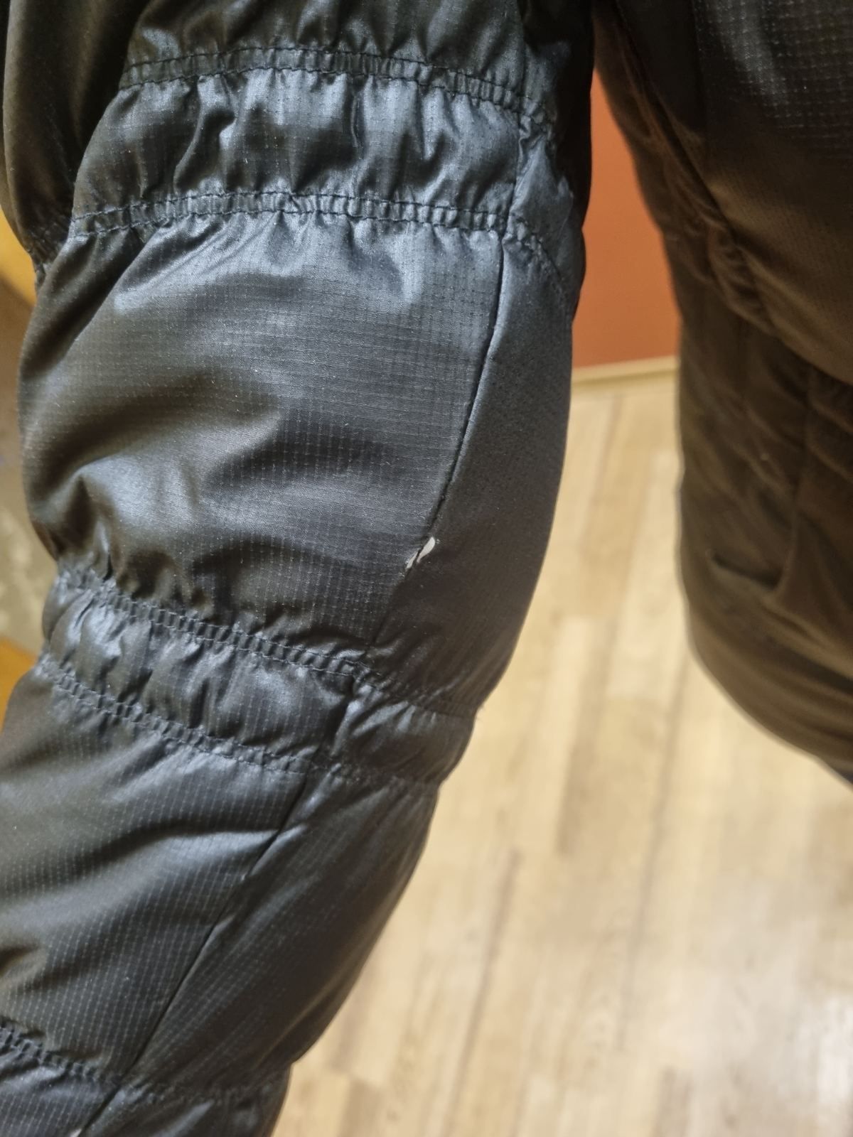 Пуховик женский Puma xs