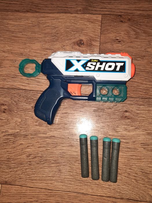 Бластер Zuru X-Shot + подарунок