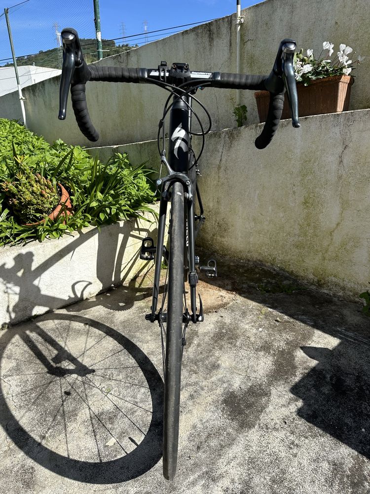 Bicicleta de estrada Specialized modelo allez tamanho M54