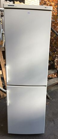 Холодильник двухкамерний   LIEBHERR FT-5G з Європи. Доставка гарантія