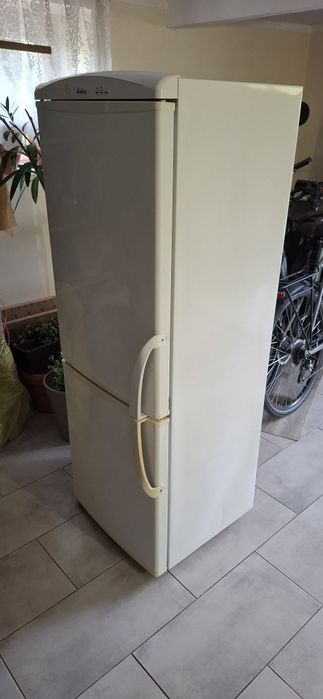 Lodówka Amica 160cm