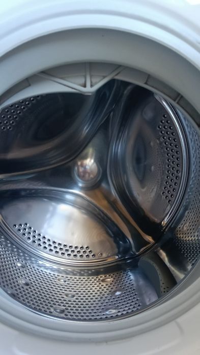 Máquina lavar roupa Candy em boas condições
