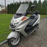 Yamaha majesty 250 skuter zarejestrowany sprawny transport.