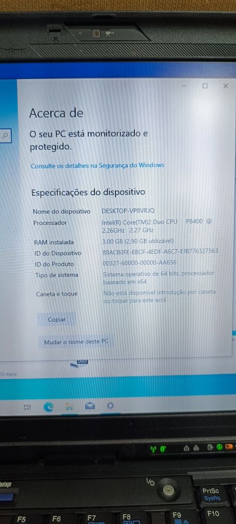 Lenovo ThinkPad R400