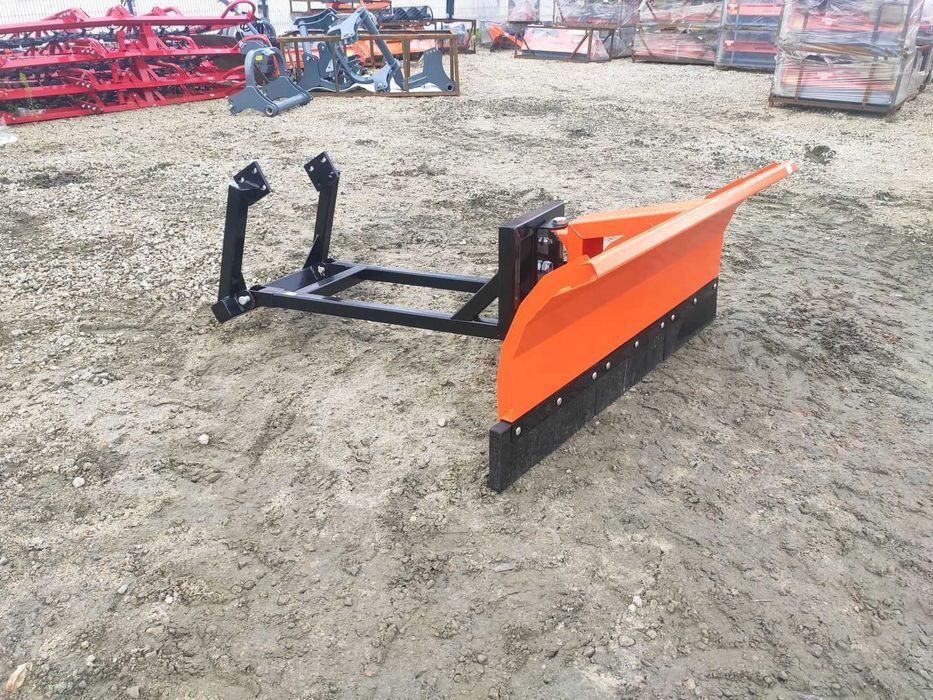 Pług śnieżny na przód ciągnika Ursus C-330 C-360, 3512 MF-235 MF-255