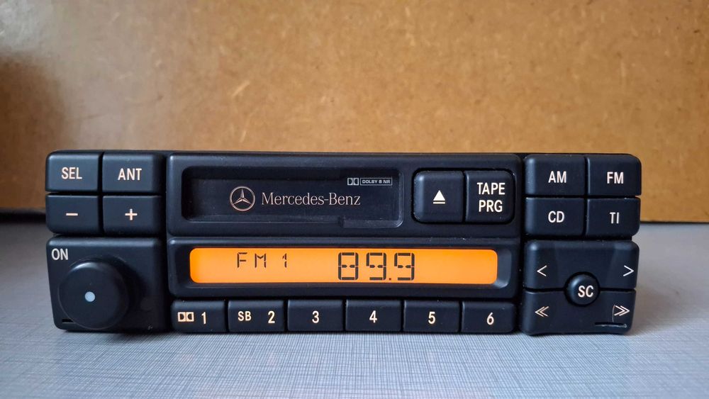 Mercedes магнітола Exquisit з Bluetooth