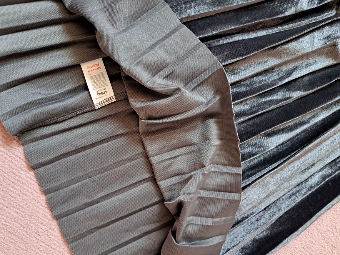 Nowa spódnica plisowana welurowa aksamitna r. 158 sinsay