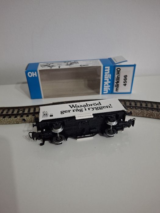 Märklin 4566 wagon