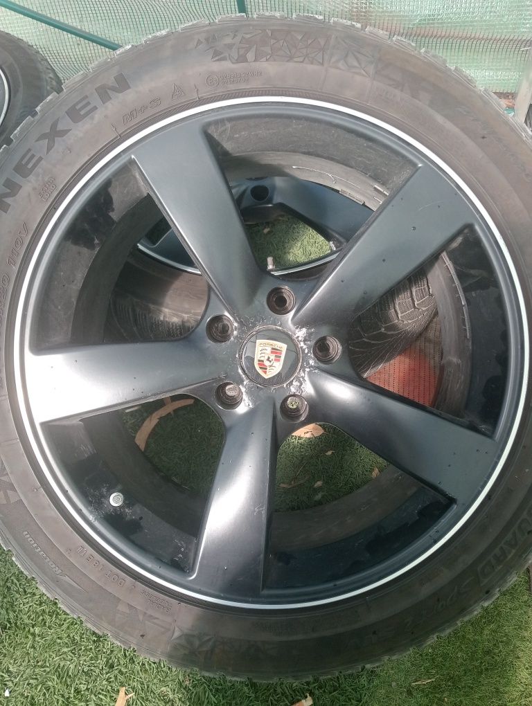 Jante Porsche  275-45 r20