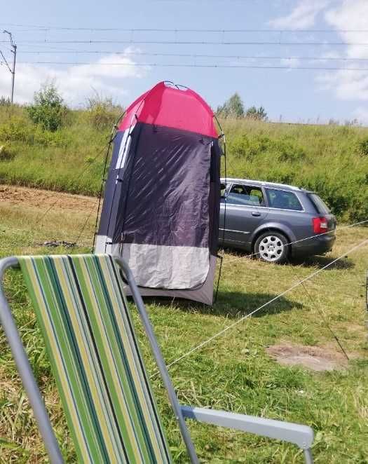 Wysoki namiot turystyczny przenośny przebieralnia toaleta plażowy