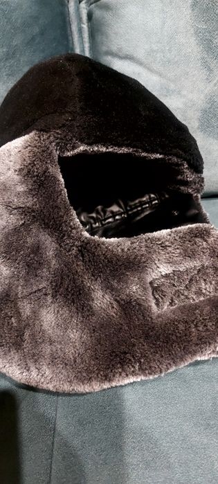 Nowa czapka uszatka. Bardzo ciepła.