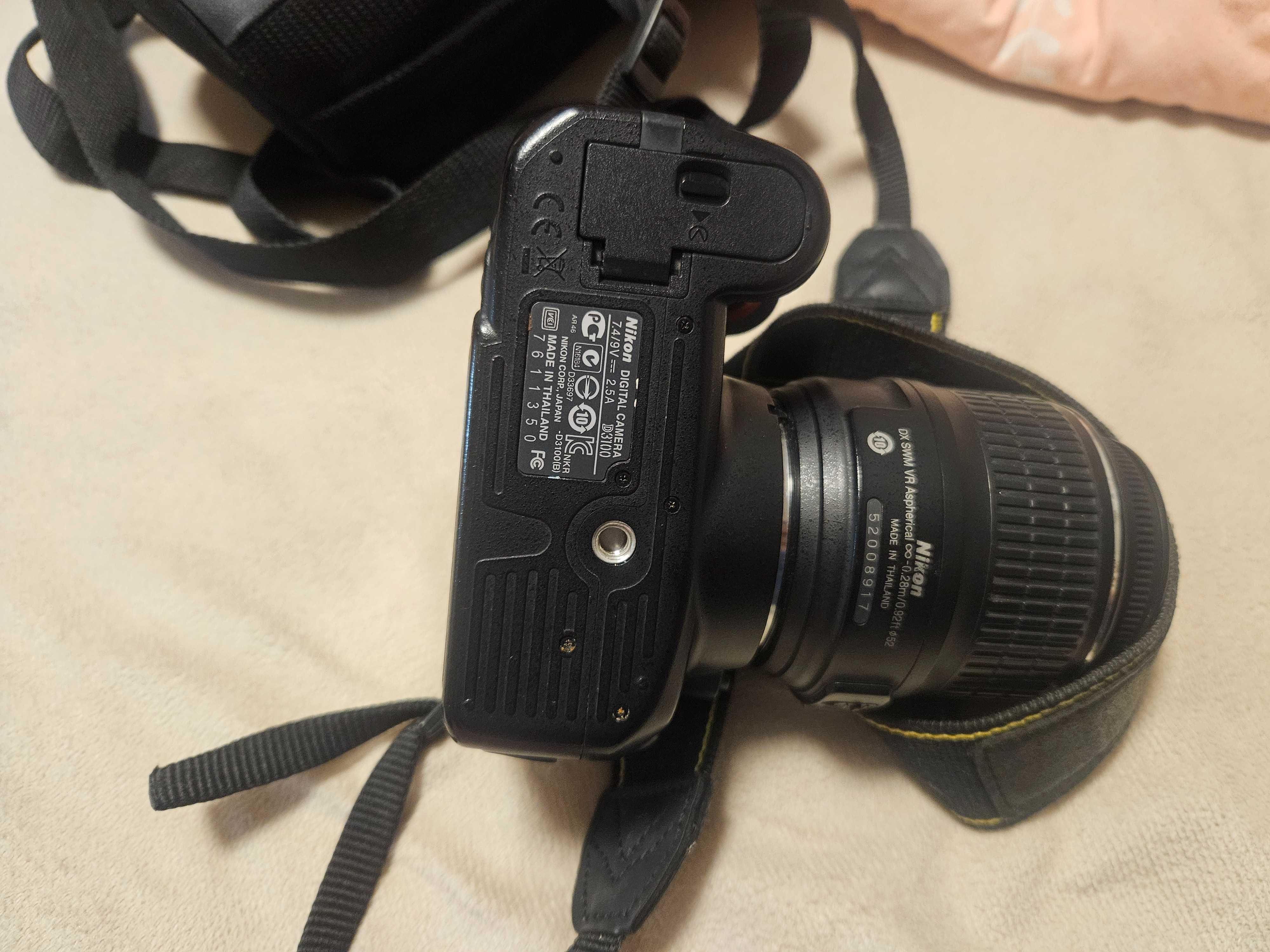Зеркальна камера Nikon d3100