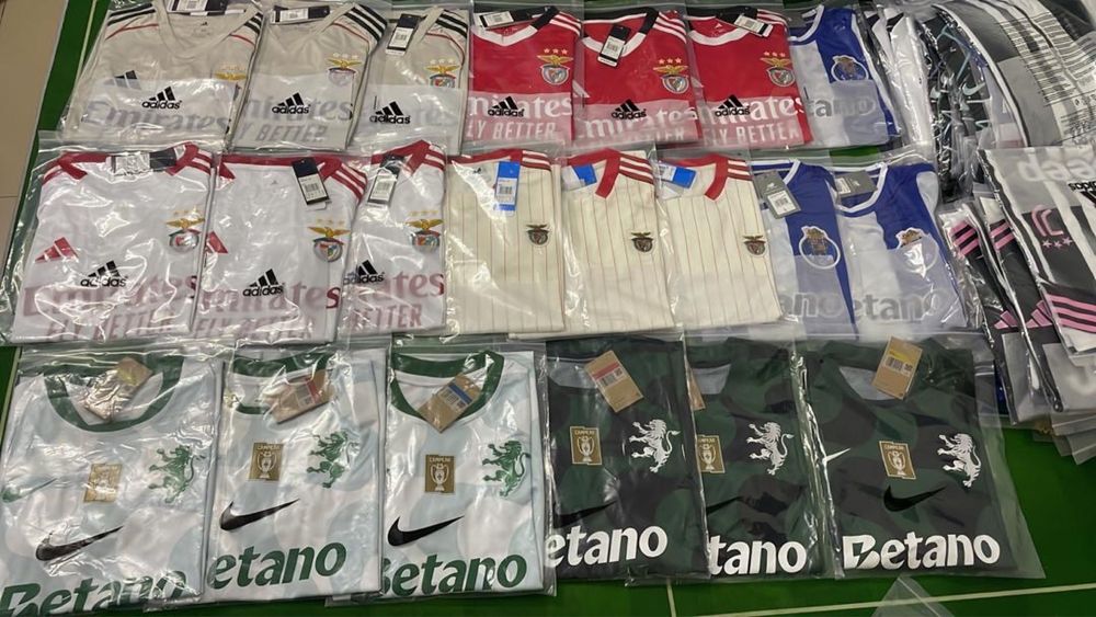 CAMISOLAS de FUTEBOL “Começa o teu NEGÓCIO”