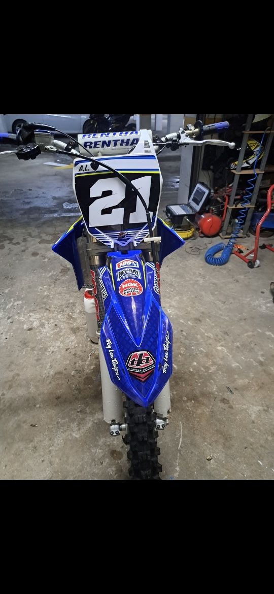 Yamaha  yz  125 cross