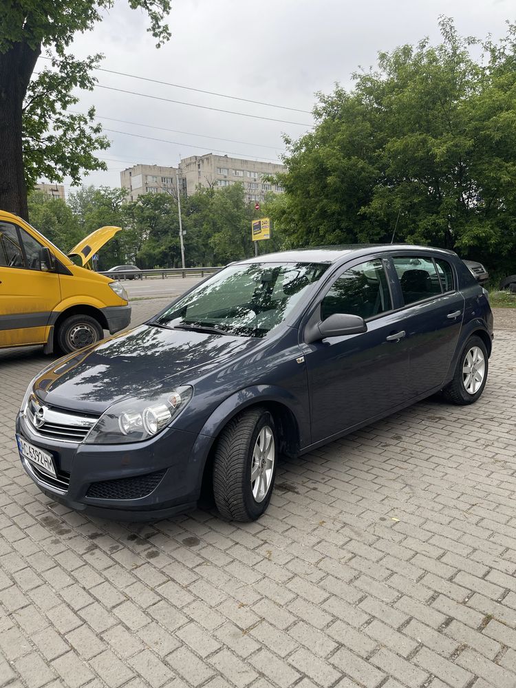 Продам авто Opel Astra H