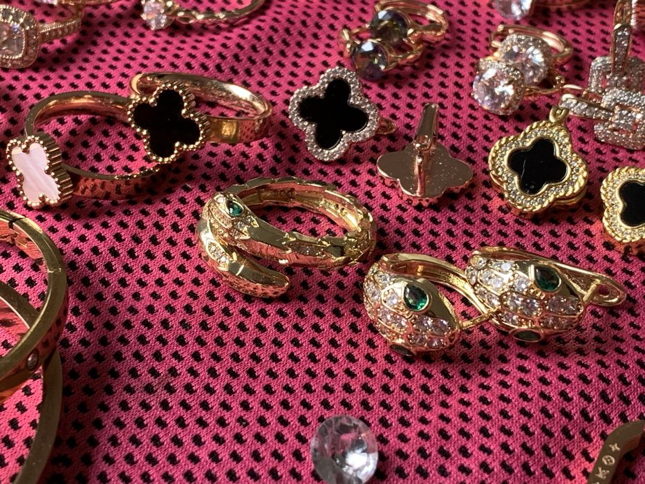 Бижутерия,мед золото.