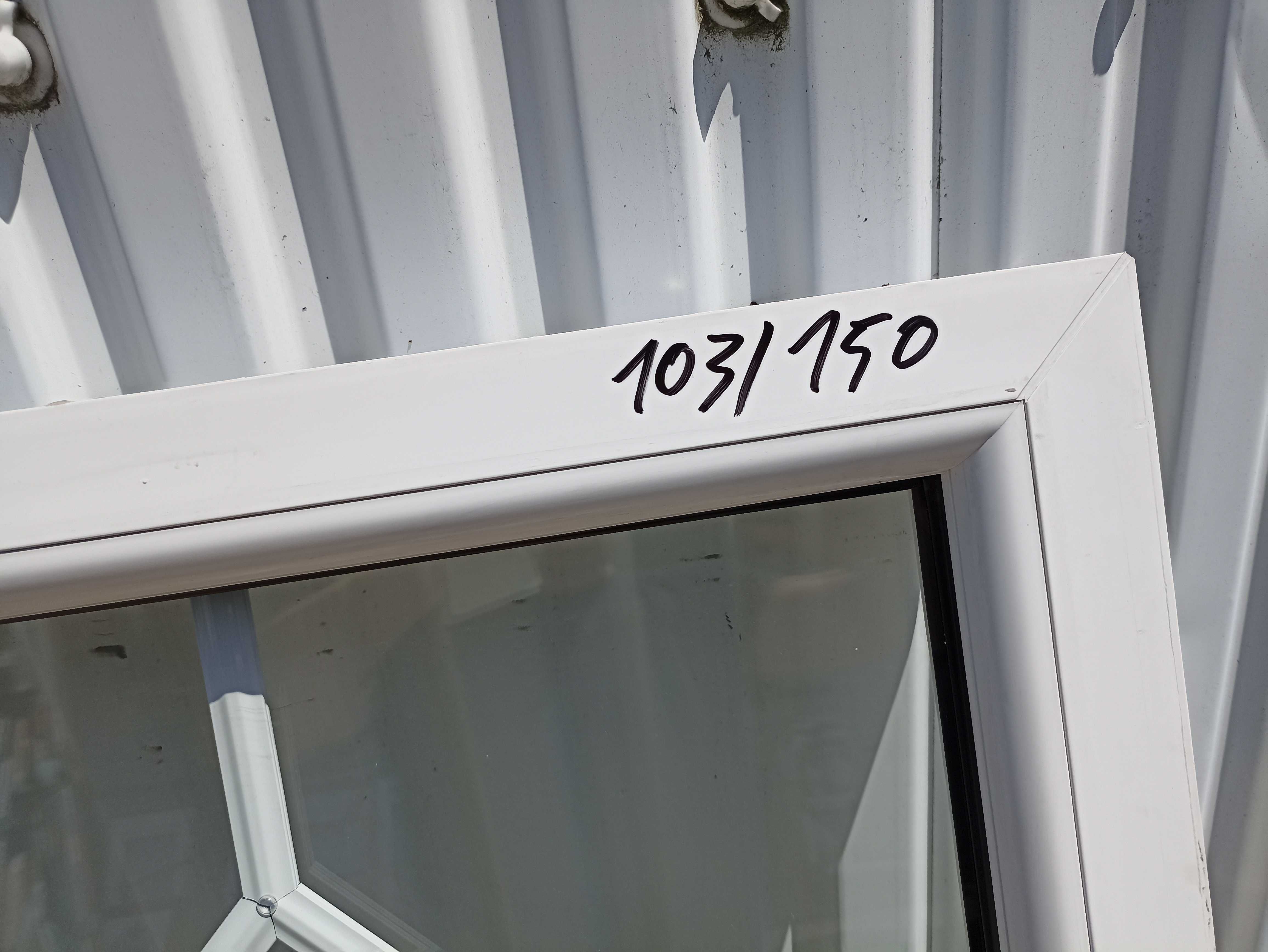 Okno pcv fix 103/150 białe szprosy