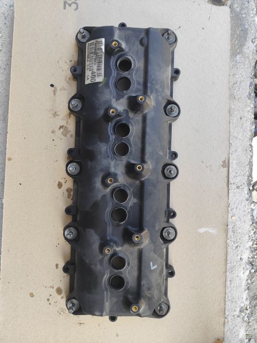 Pokrywa zaworów Dodge 6.4 392 srt challenger lewa