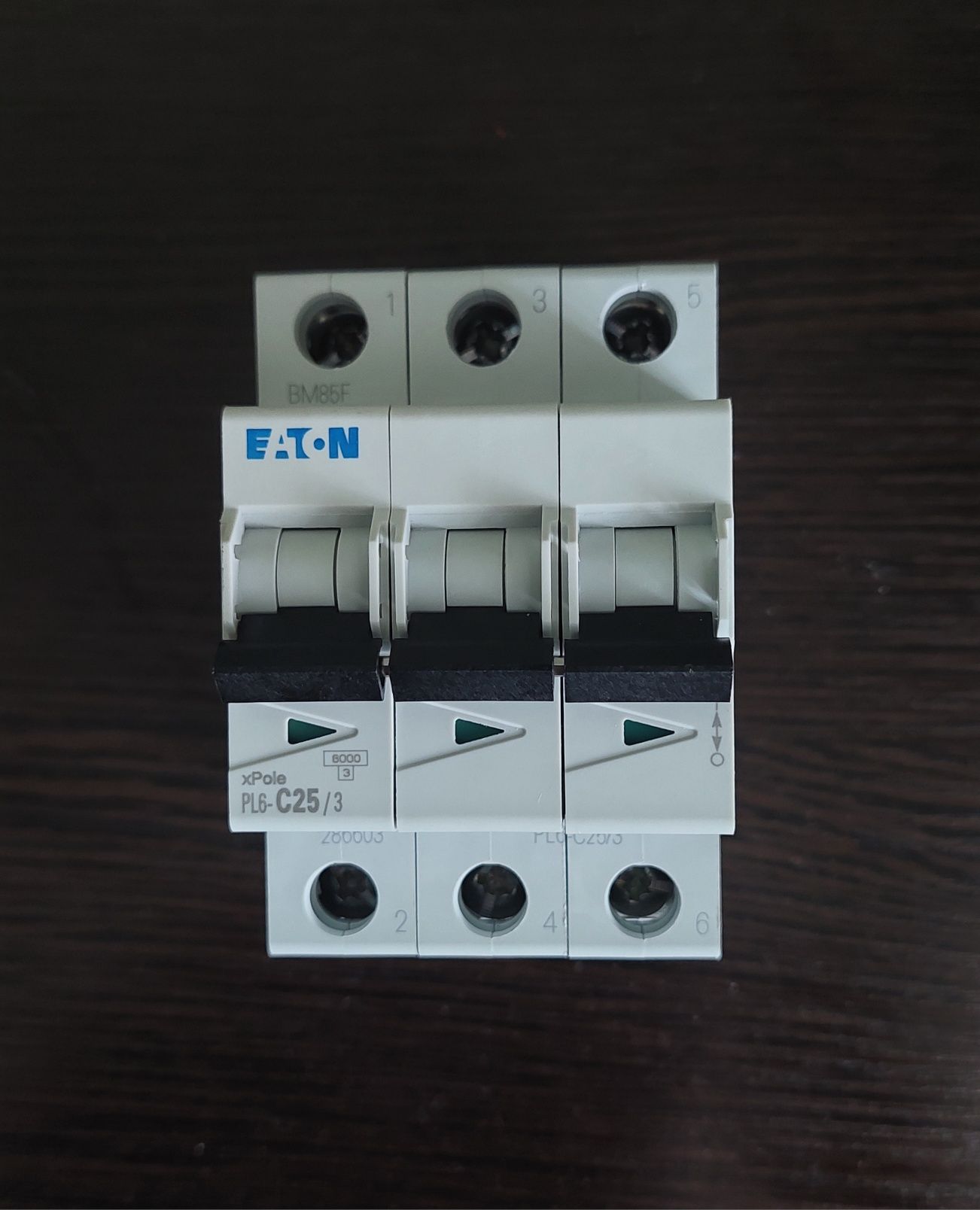 Автомат EATON С 16, C20 , C 25, C 32, C 40