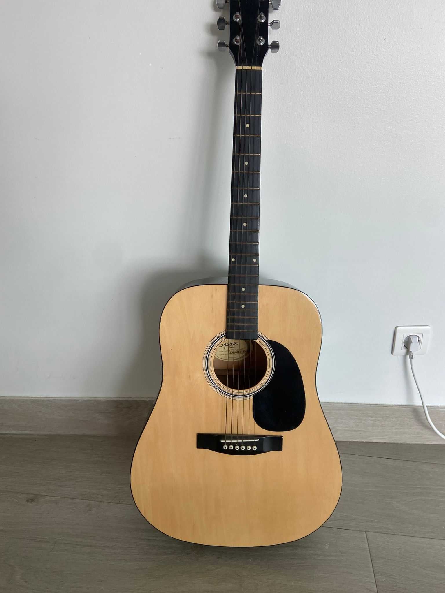 Guitarra Semi Acústica Squier by Fender