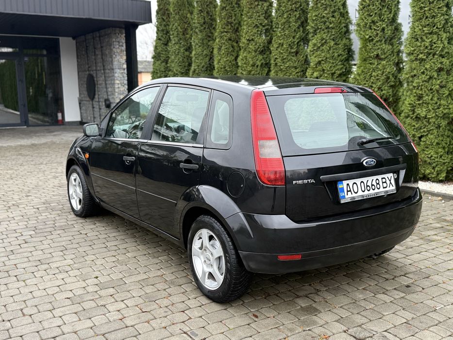 Ford Fiesta 2002 рік 1.4 Бензин Механіка