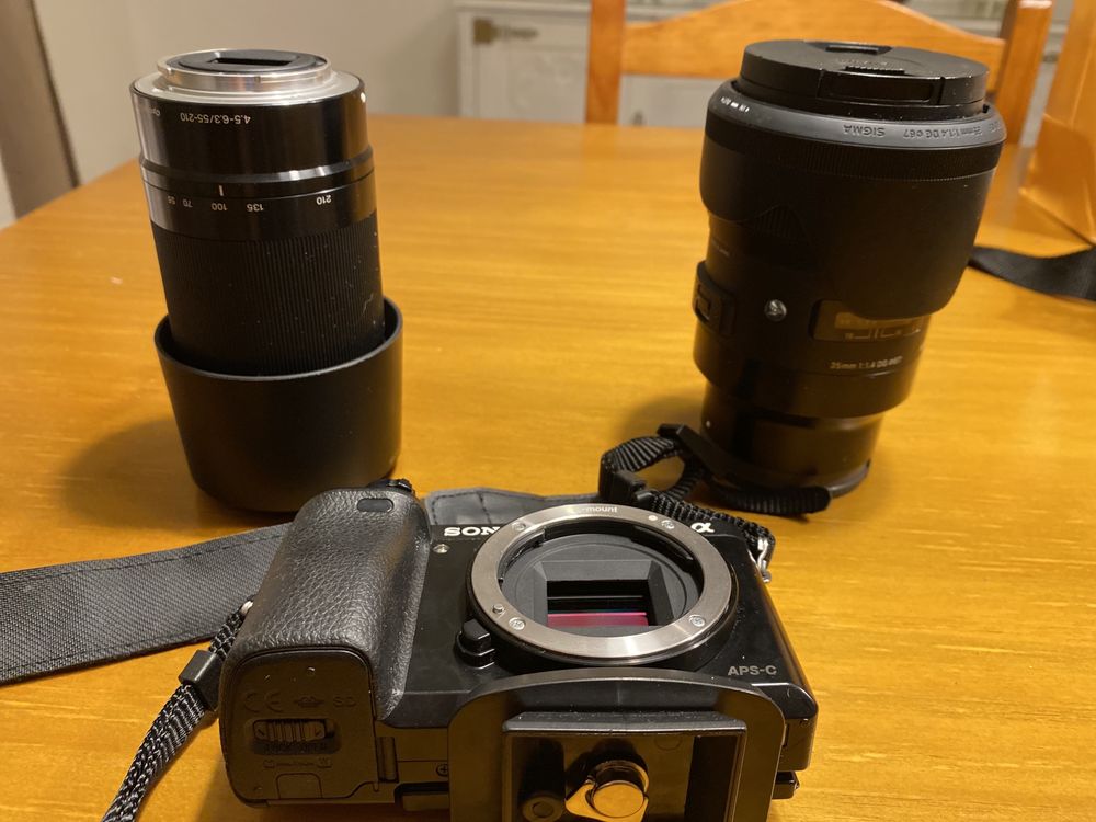 Vendo Sony Alpha 6000 aceito troca por Gopro 11 para cima o drone Dji.