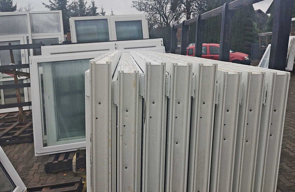 215x136 okno PCV używane niemieckie gruby profil 70 mm
