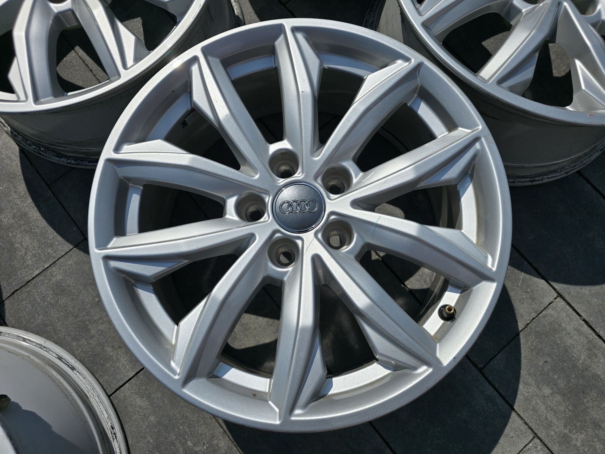 Alufelgi 17' audi Q3,