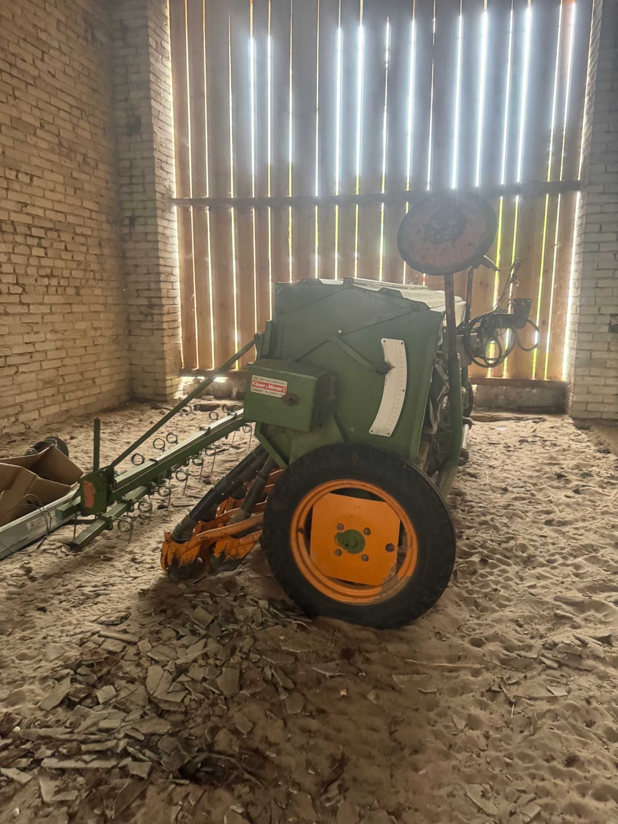 Siewnik Amazone 3m + agregat aktywny rau