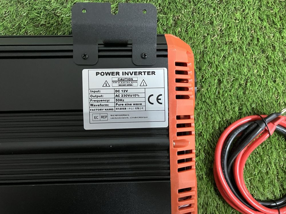 Інвертор Fchao 1500 w 12v