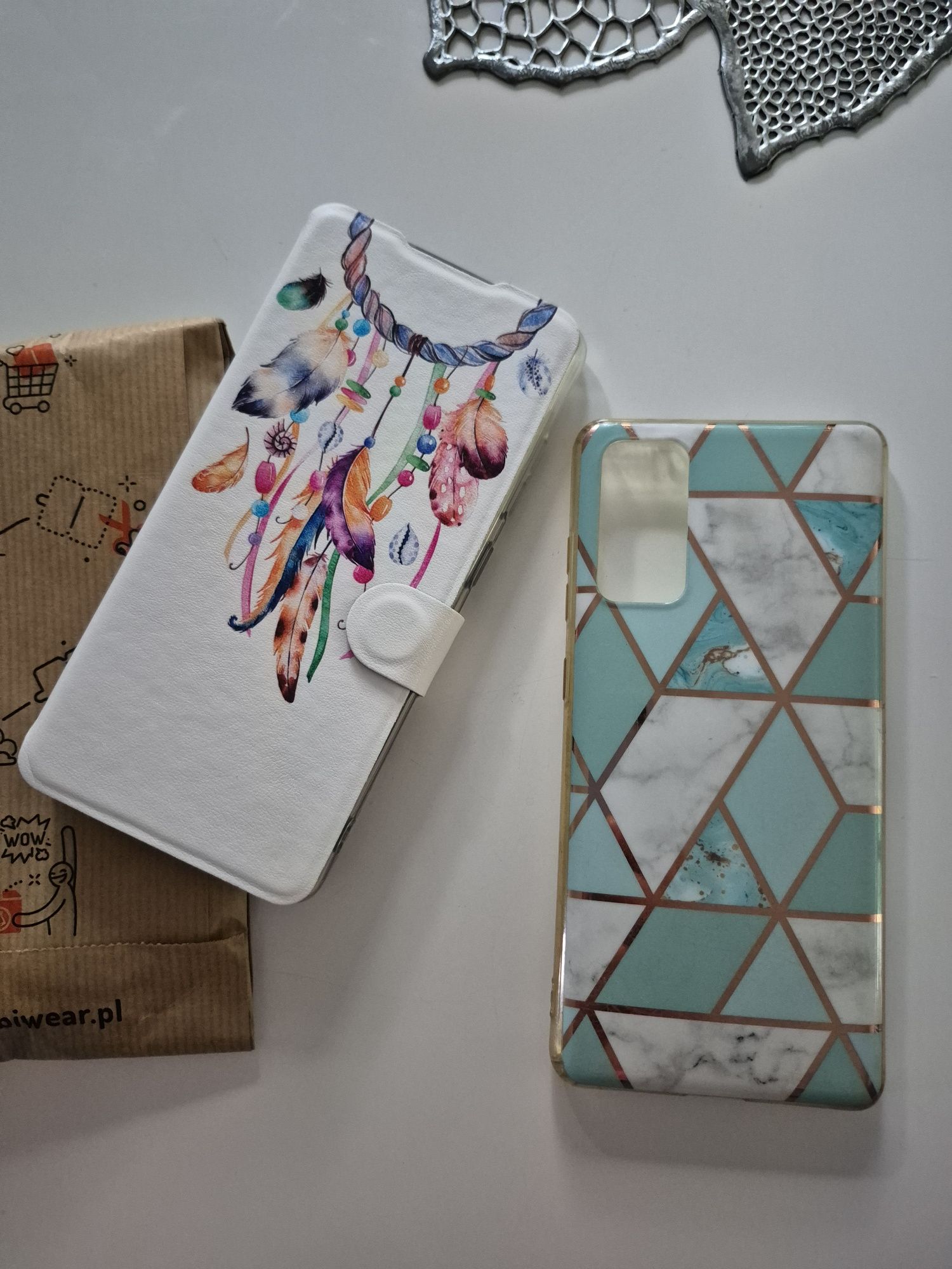 Etui marki MOBIWEAR do Samsung Galaxy S20 FE