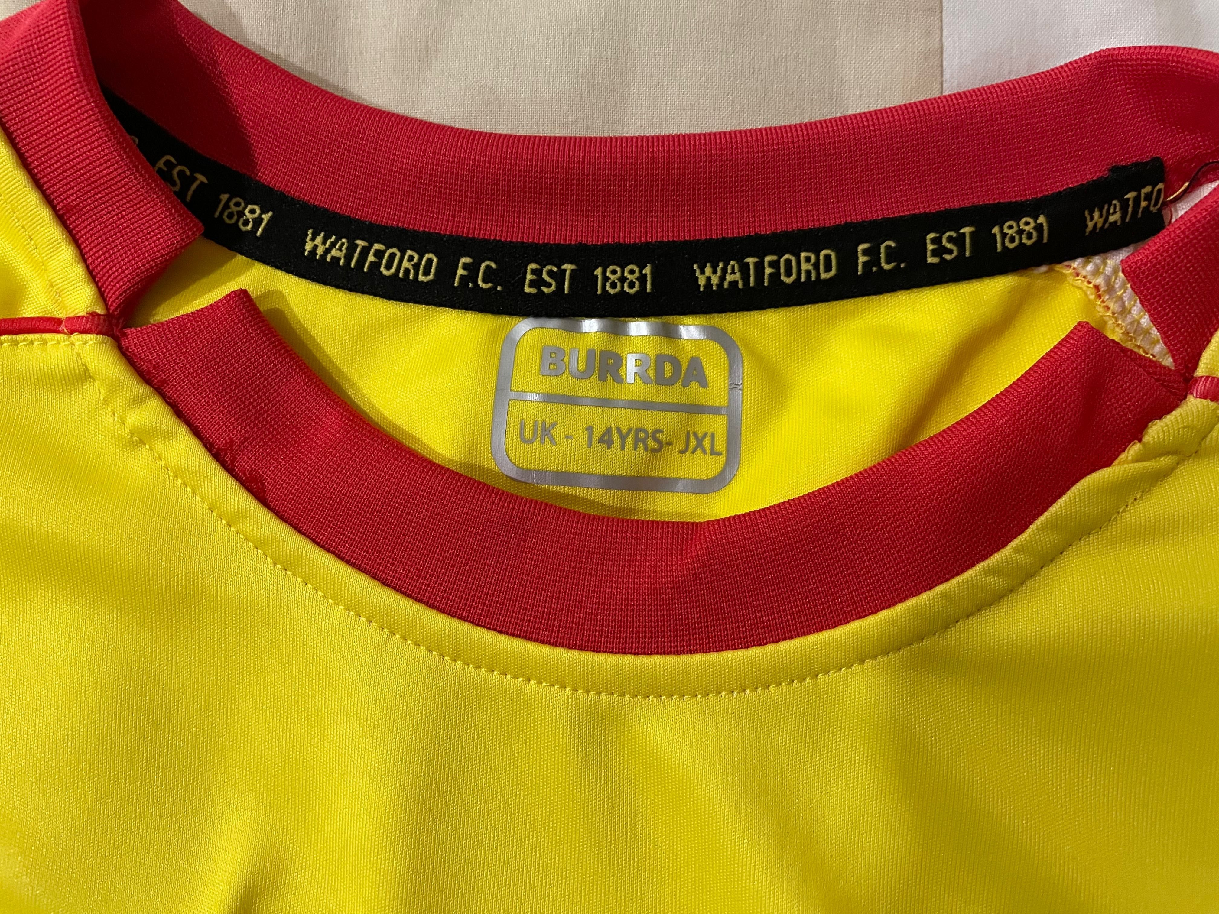 Camisola oficial Watford 2010/11