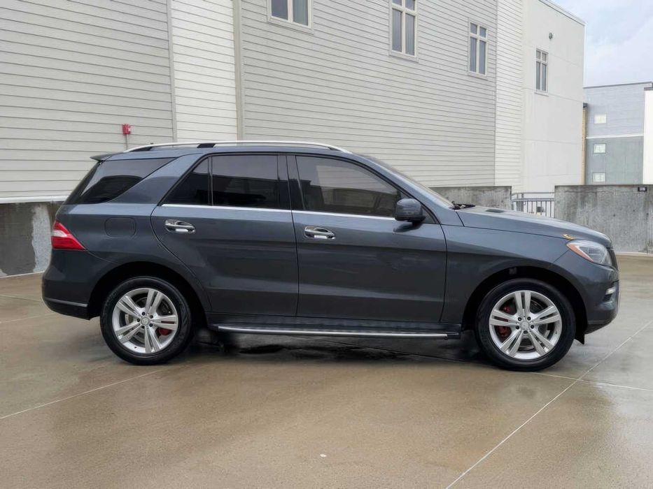 Mercedes-Benz M-Class ML 350 4MATIC      2013