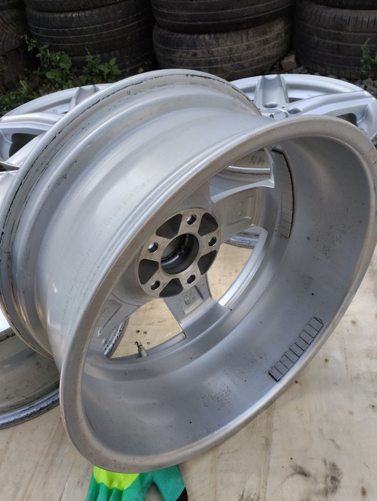 Диски r17 5х112 Et 48.5 Mersedes Dezent